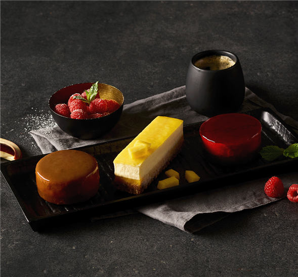 Mango-passion bar m/mint tuiles og yuzu kugle